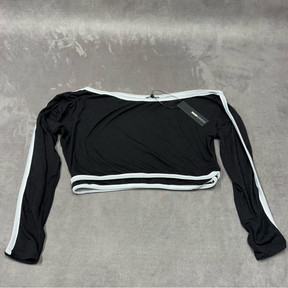 Fashion Nova off the shoulder Black White Crop Top longsleeve women’s 2XL Y2K